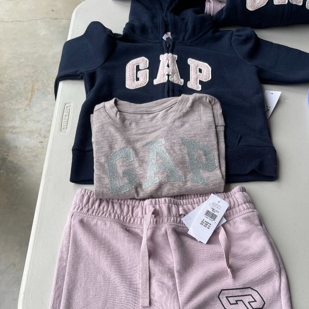 Children's clothing (toddlers)